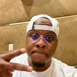 Meet your Posher, Demond